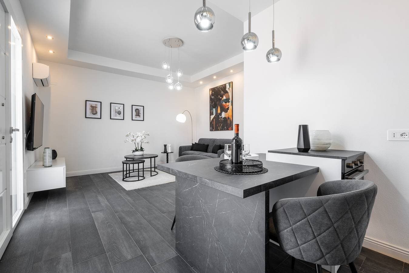 Foto 6 von 25: Apartment 'Black E White' mit WLAN und Klimaanlage