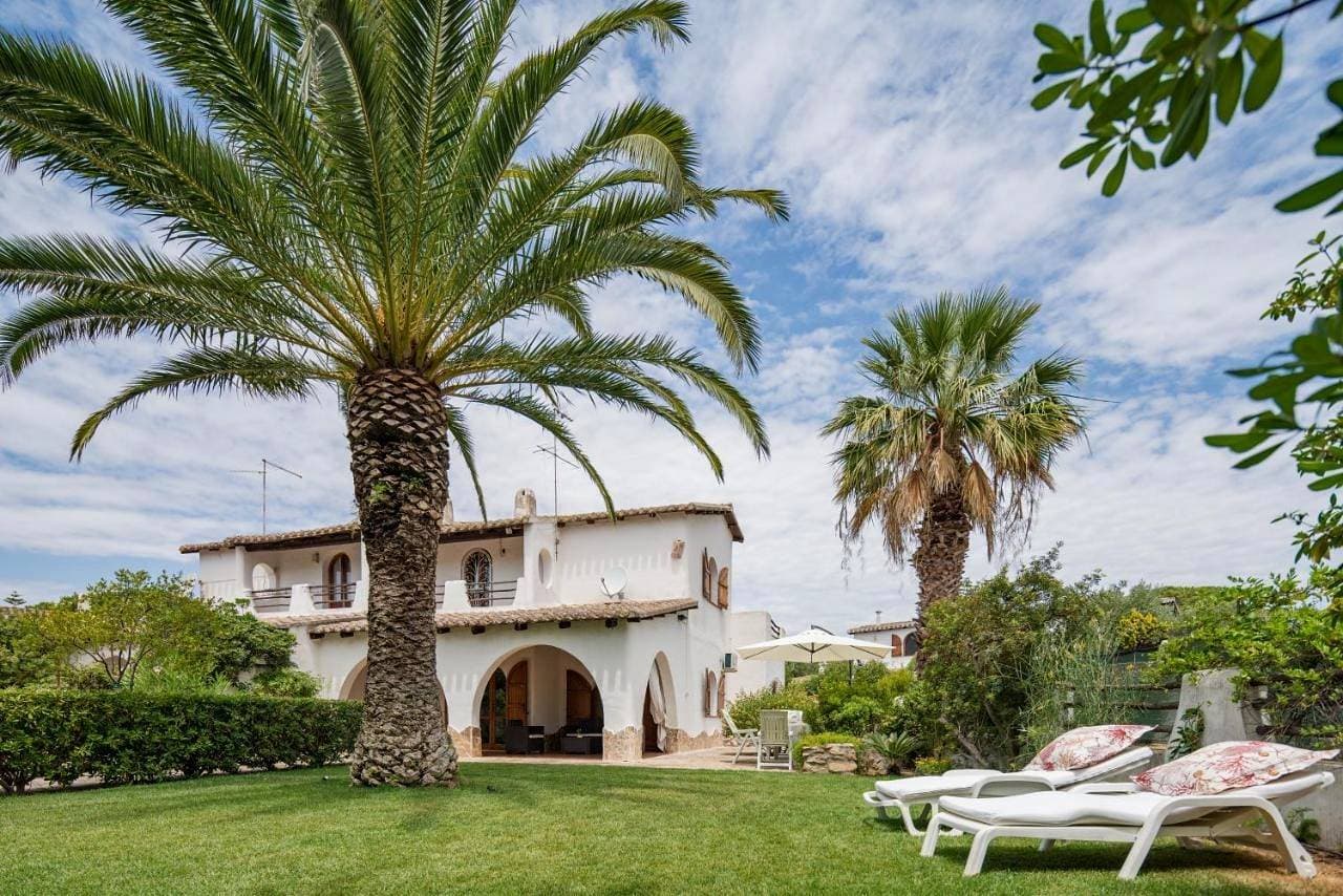 Foto 4 von 5: Villa with Garden View