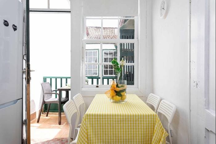 Foto 12 von 37: Ferienhaus für 6 Personen mit Balkon/Terrasse