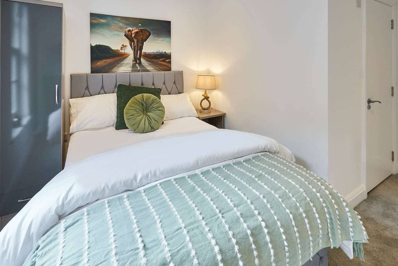 Foto 7 von 14: Host & Stay | Eton House