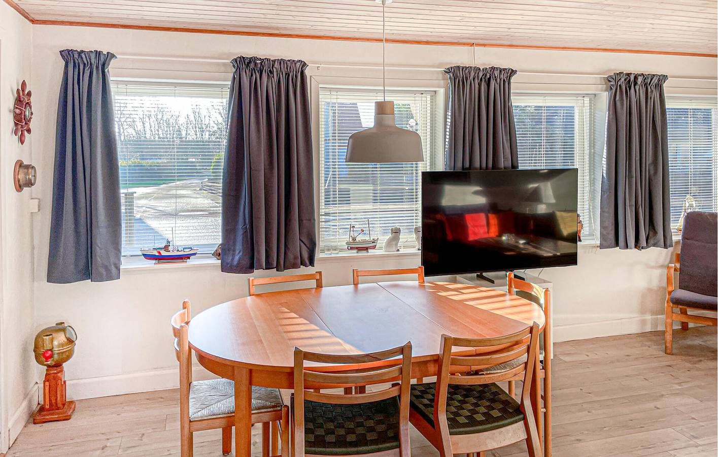 Foto 6 von 25: Ferienhaus für 8 Personen mit Terrasse
