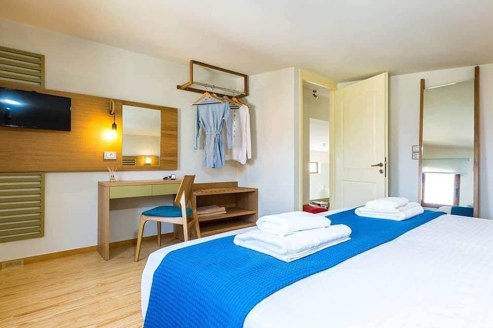 Foto 2 von 30: Villa Staride, heated pool, sea view, family, cozy