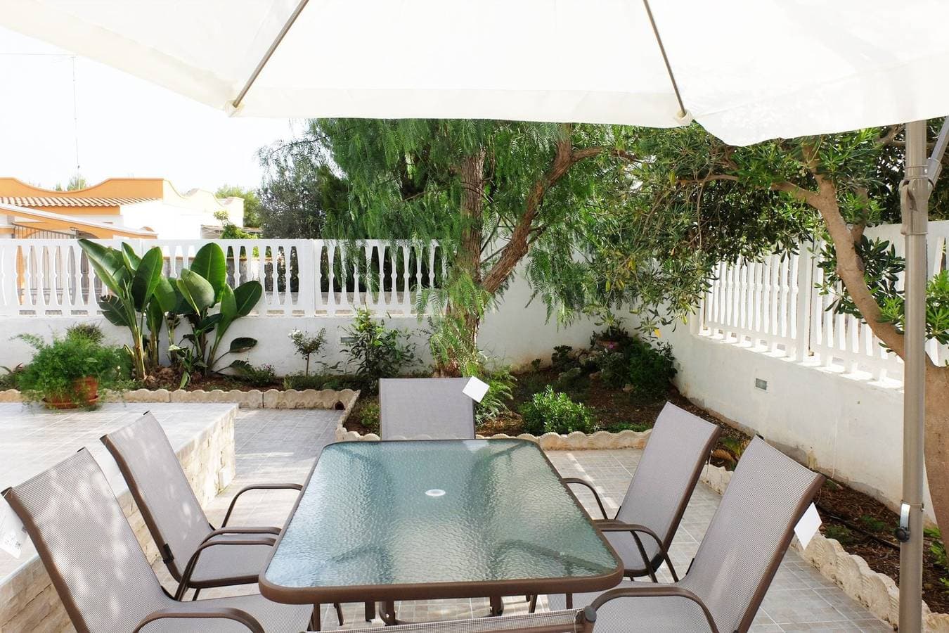 Foto 5 von 34: Villa für 6 Personen mit Garten