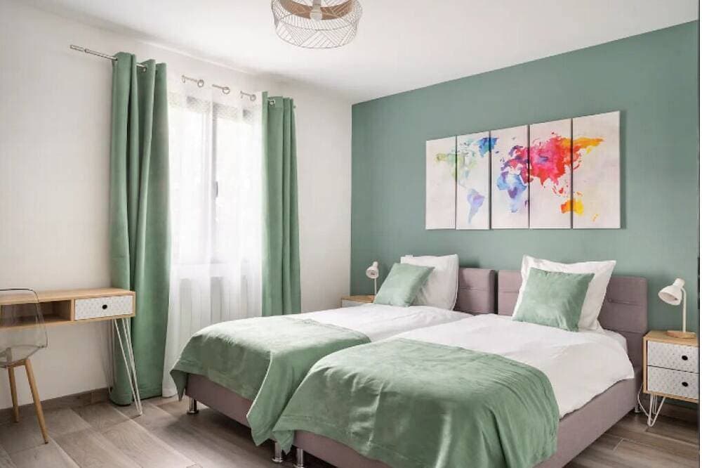 Foto 9 von 30: Superb new villa with 6-seater spa