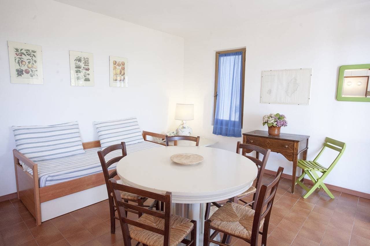 Foto 12 von 19: Ferienwohnung für 6 Personen mit Garten