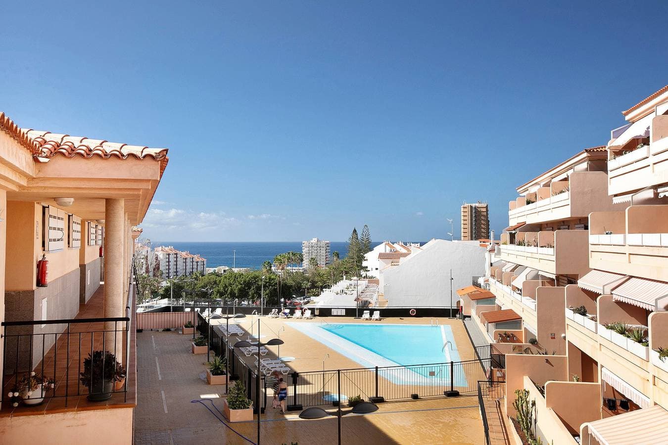 Foto 2 von 17: Ferienwohnung 'Ático Los Seres' mit Meerblick, privater Terrasse und WLAN
