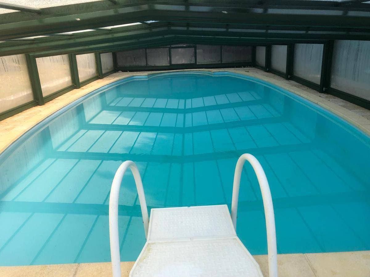 Farmyard at Kerespars, 3 Houses, Sleeps 30 with pool 1