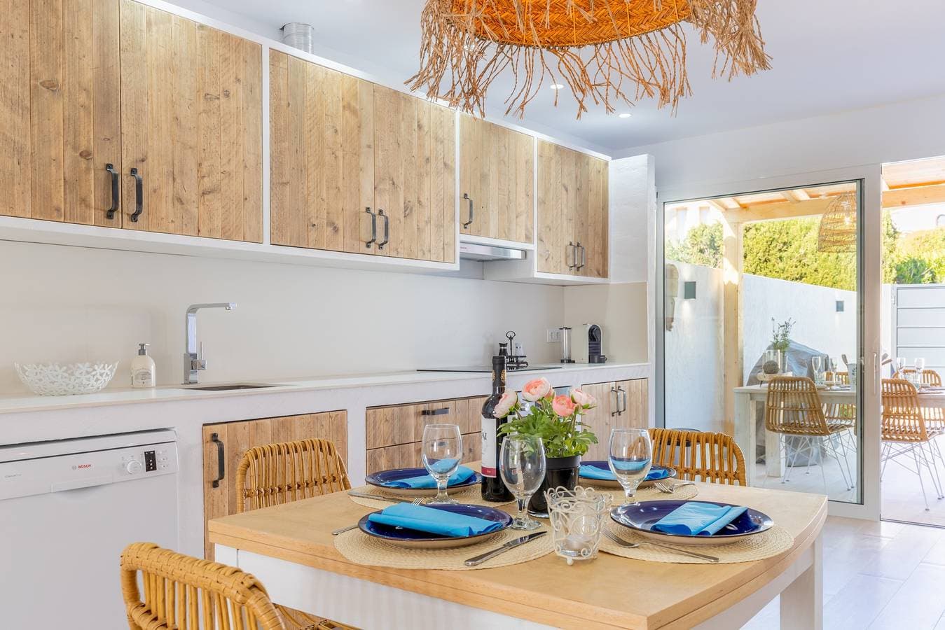 Foto 13 von 43: Ferienhaus "El Pinito Moraira" mit Privaten Terrassen, Privatem Pool und WLAN