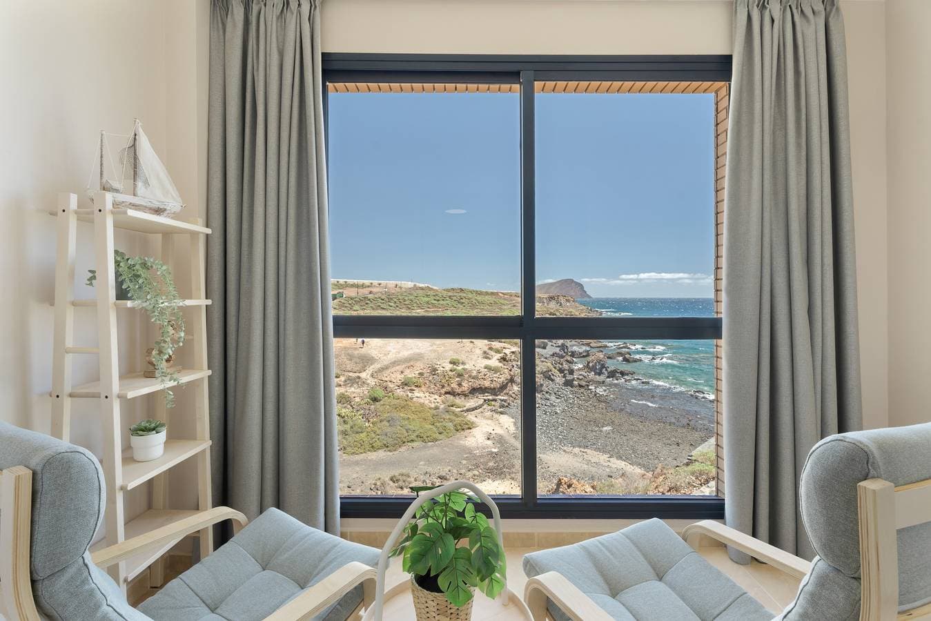 Foto 2 von 27: Urlaub 'Maresía' mit Meerblick, privater Terrasse und Wi-Fi