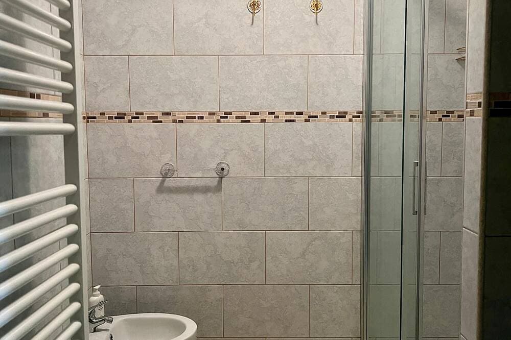 Foto 7 von 17: Delightful Rome apartment -Vatican 9' from the Battistini metro