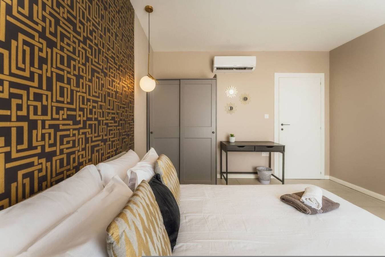 Foto 12 von 42: Ferienwohnung für 4 Personen mit Balkon