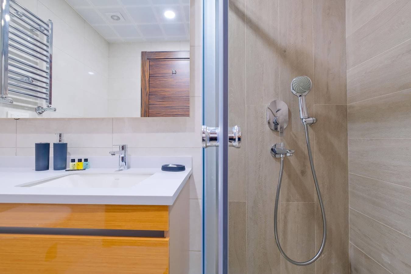 Foto 11 von 14: Ferienwohnung für 5 Personen mit Pool