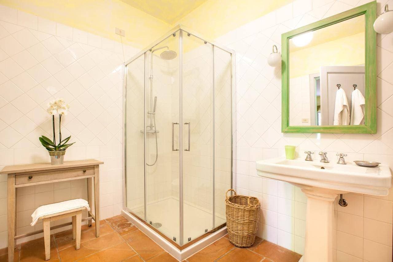 Foto 6 von 9: Double Room - Disability Access