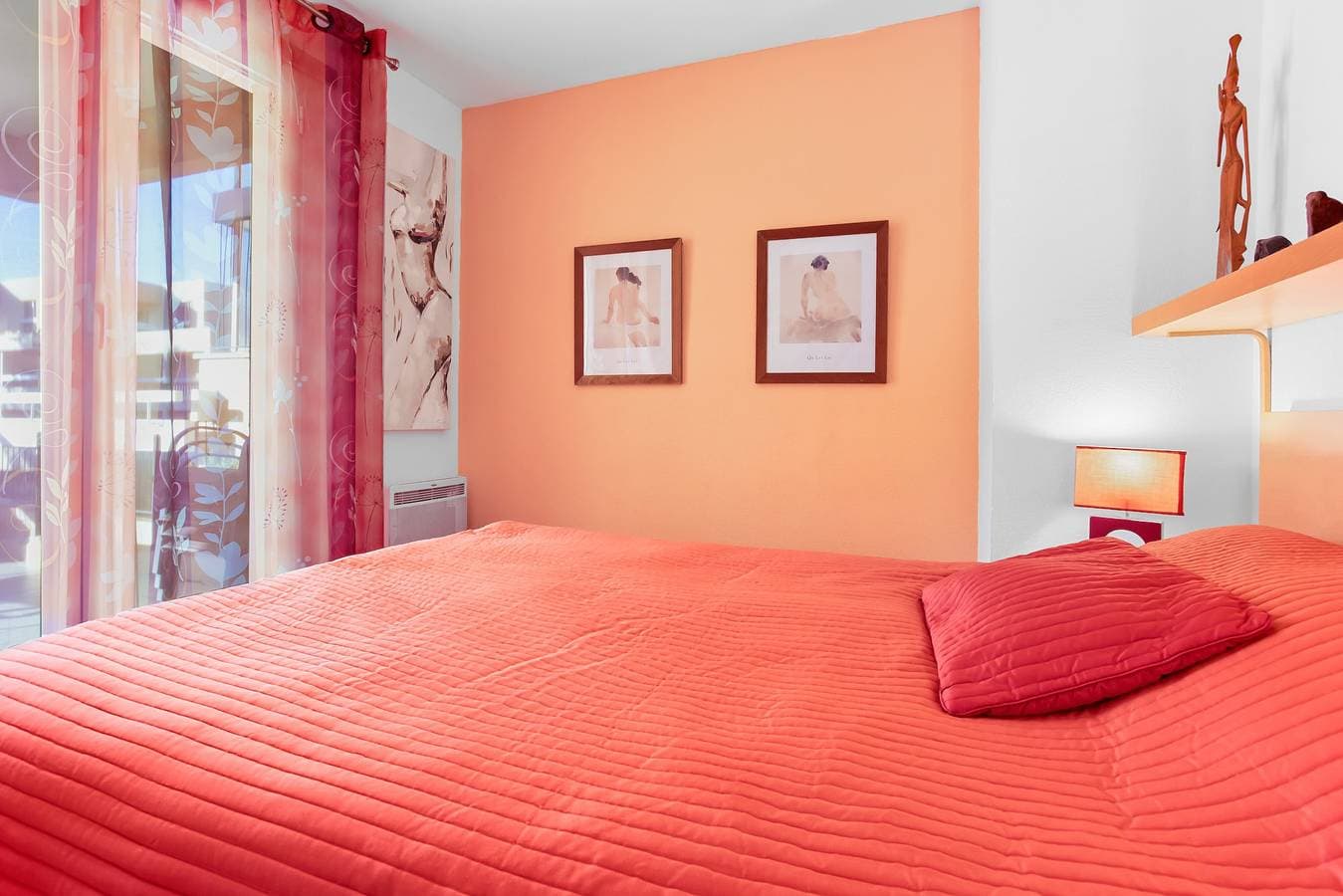 Foto 12 von 23: Ferienwohnung 'Boulouris' mit privater Terrasse, WLAN und Klimaanlage