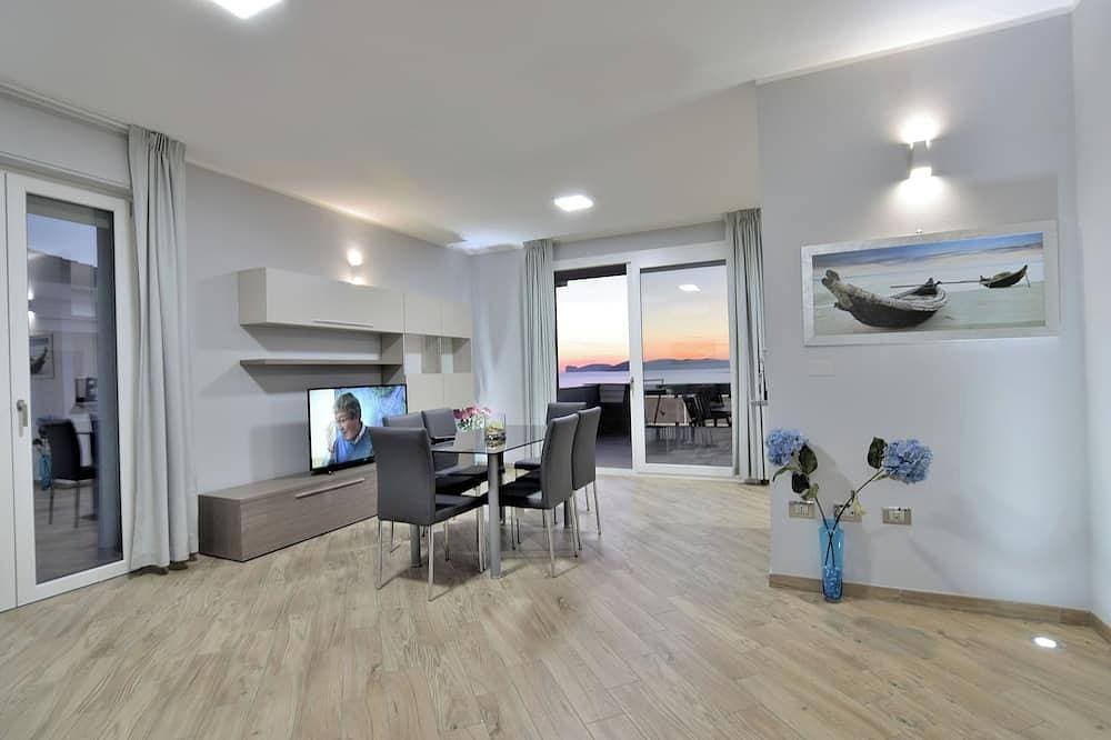 Foto 9 von 25: Repräsentatives Penthouse am Meer mit atemberaubendem Panoramablick - Wi-Fi