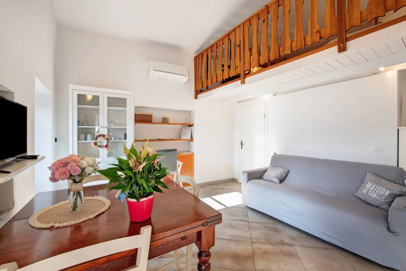 Foto 5 von 22: Ferienhaus 'Casa Tua Alla Torre' mit Seeblick, WLAN und Klimaanlage