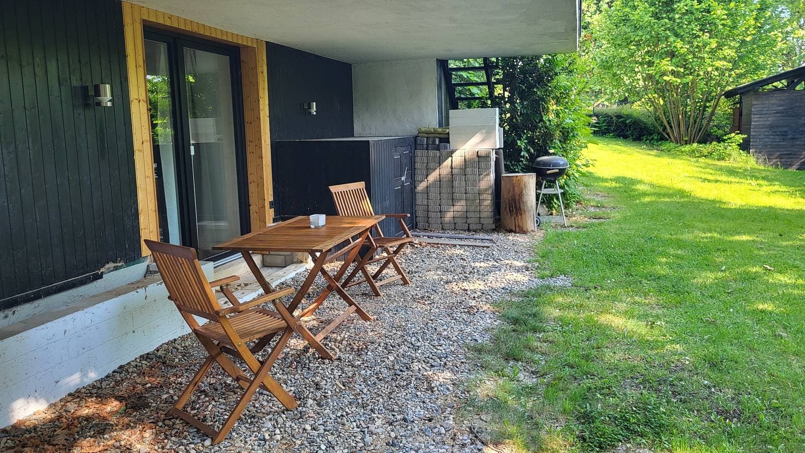 Foto 2 von 10: Ferienwohnung 'Burgstraße' mit privater Terrasse, privatem Garten und WLAN