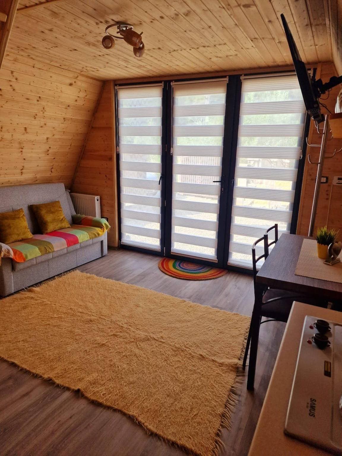Foto 11 von 17: Chalet für 6 Personen mit Whirlpool