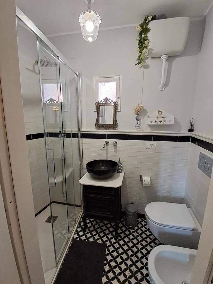 Foto 11 von 11: Triple Room with Private Bathroom