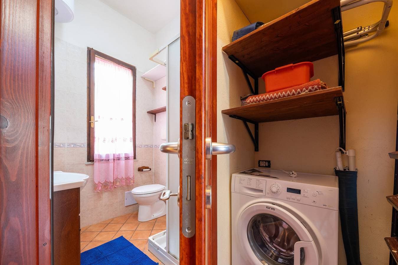 Foto 9 von 23: Ferienwohnung 'Appartamento Pinus' mit privater Terrasse und Klimaanlage