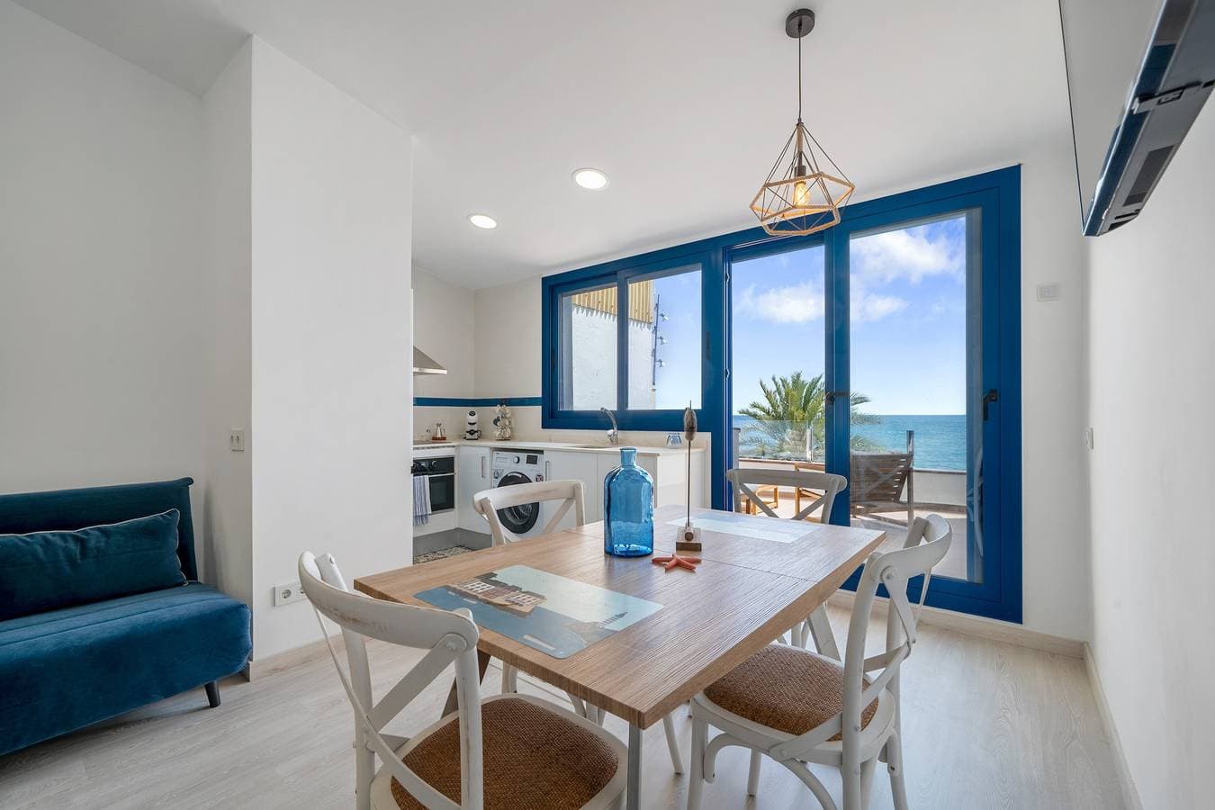 Foto 10 von 24: Ferienwohnung 'Calafellmar Loft' mit Meerblick, WLAN und Klimaanlage
