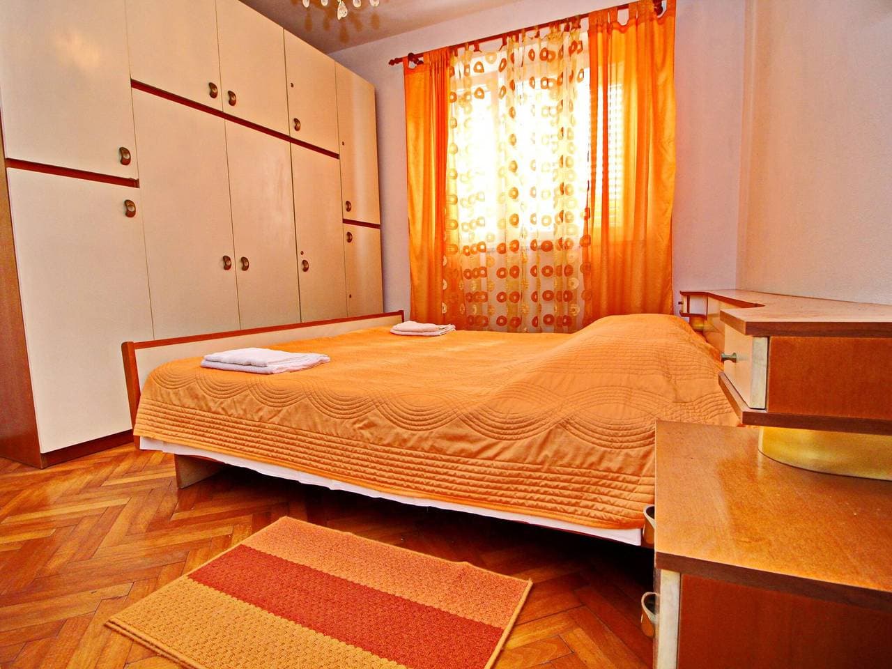 Foto 13 von 45: Green Garden House - Four Bedroom House with Private Pool