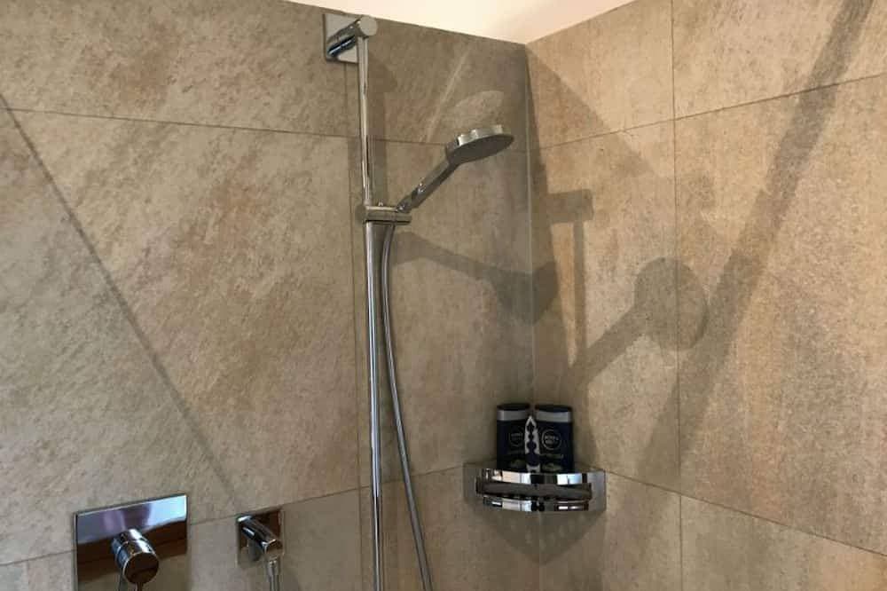 Foto 4 von 30: Ferienhaus Carrera mit Traumgarten, Valendas, (Valendas), 22007B