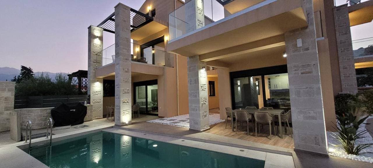 Splendid Villas and Family Resort 1