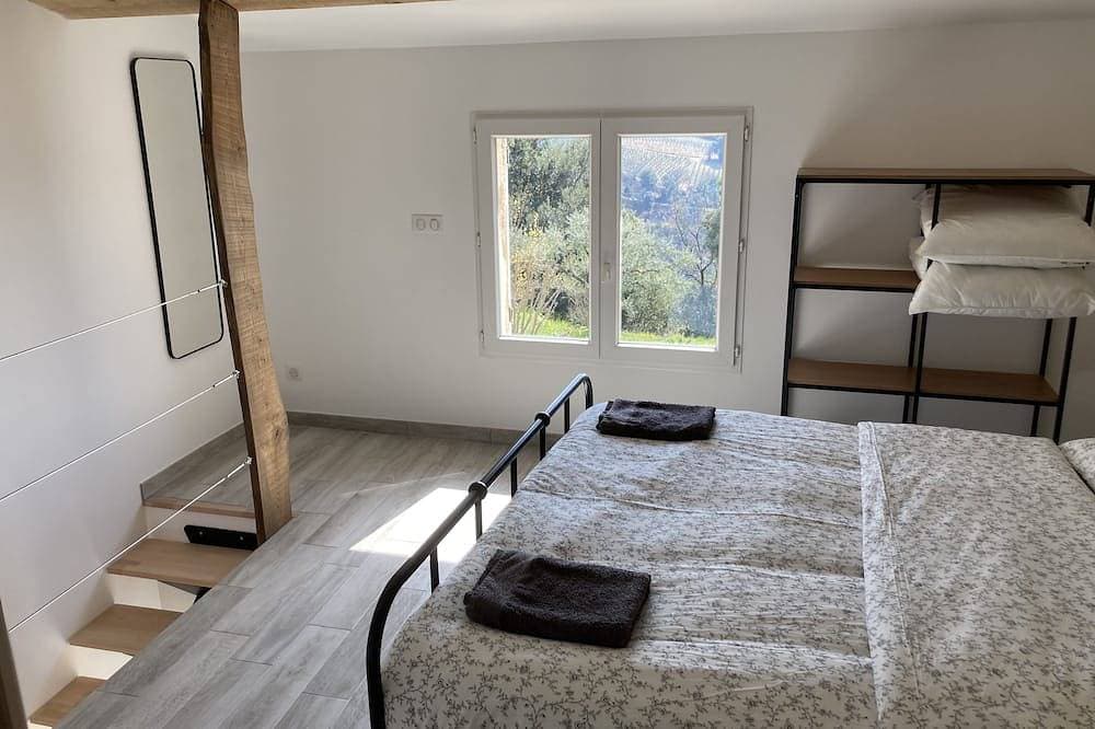 Foto 3 von 23: Cosy All New cottage with swimming pool-