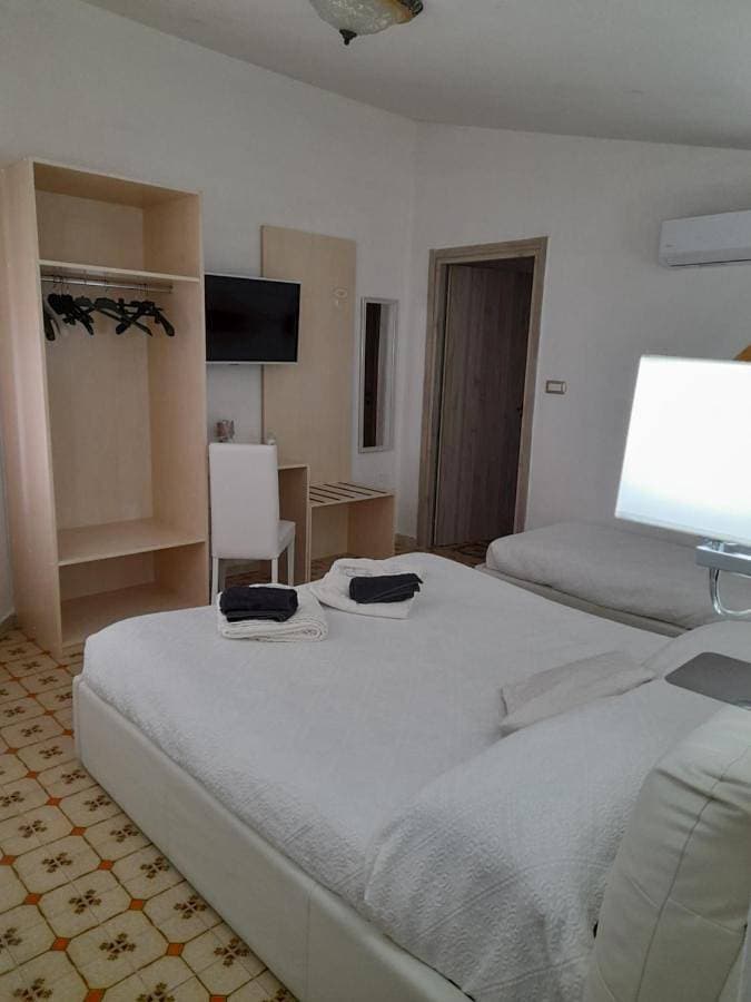 Foto 5 von 9: Double Room