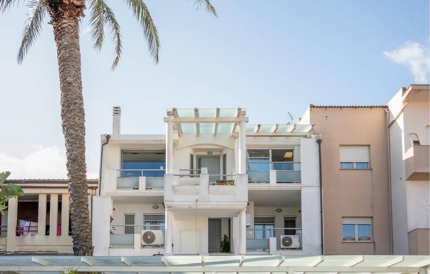 Appartement am Pool mit Küche und Parkplatz: Assemini 1