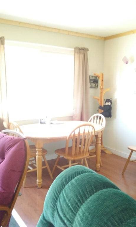 Foto 6 von 7: Bear Den Cabin-Single Bedroom-4 Personen bequem