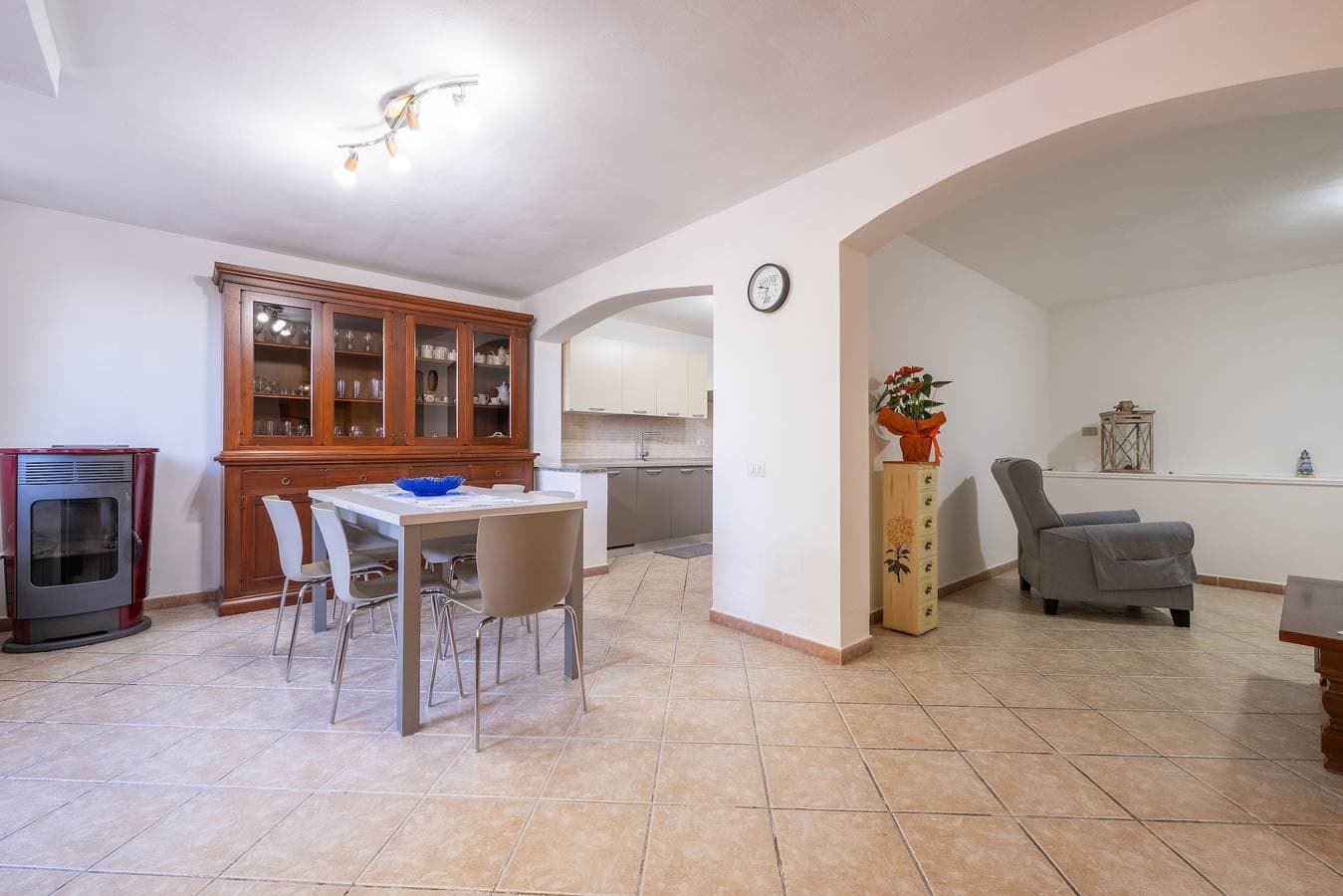 Foto 9 von 25: Ferienhaus 'Casa Francesca' mit Bergblick, WLAN und Klimaanlage