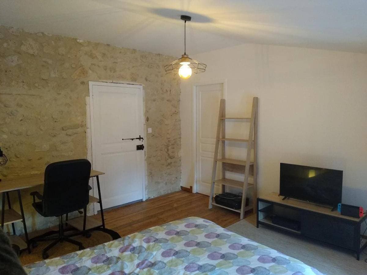 Foto 4 von 5: Double Room with Private Bathroom