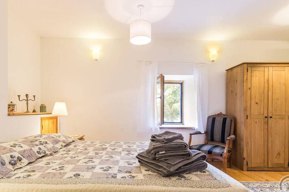 Foto 4 von 22: Historisches Haus, Parkplatz, Haustiere Ok