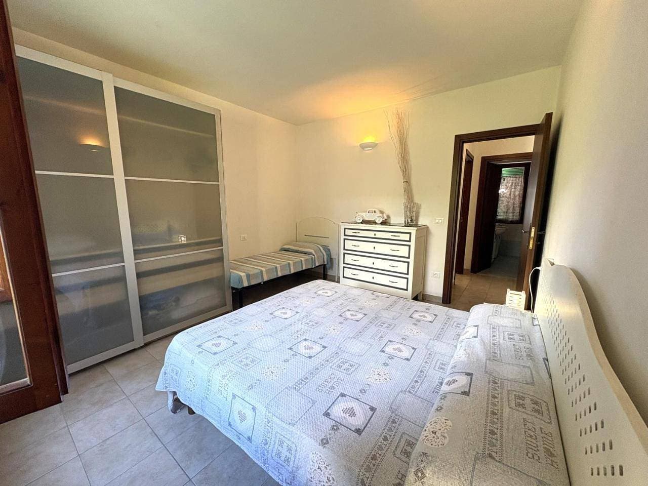 Foto 11 von 37: Two-Bedroom Apartment with Terrace and Sea View
