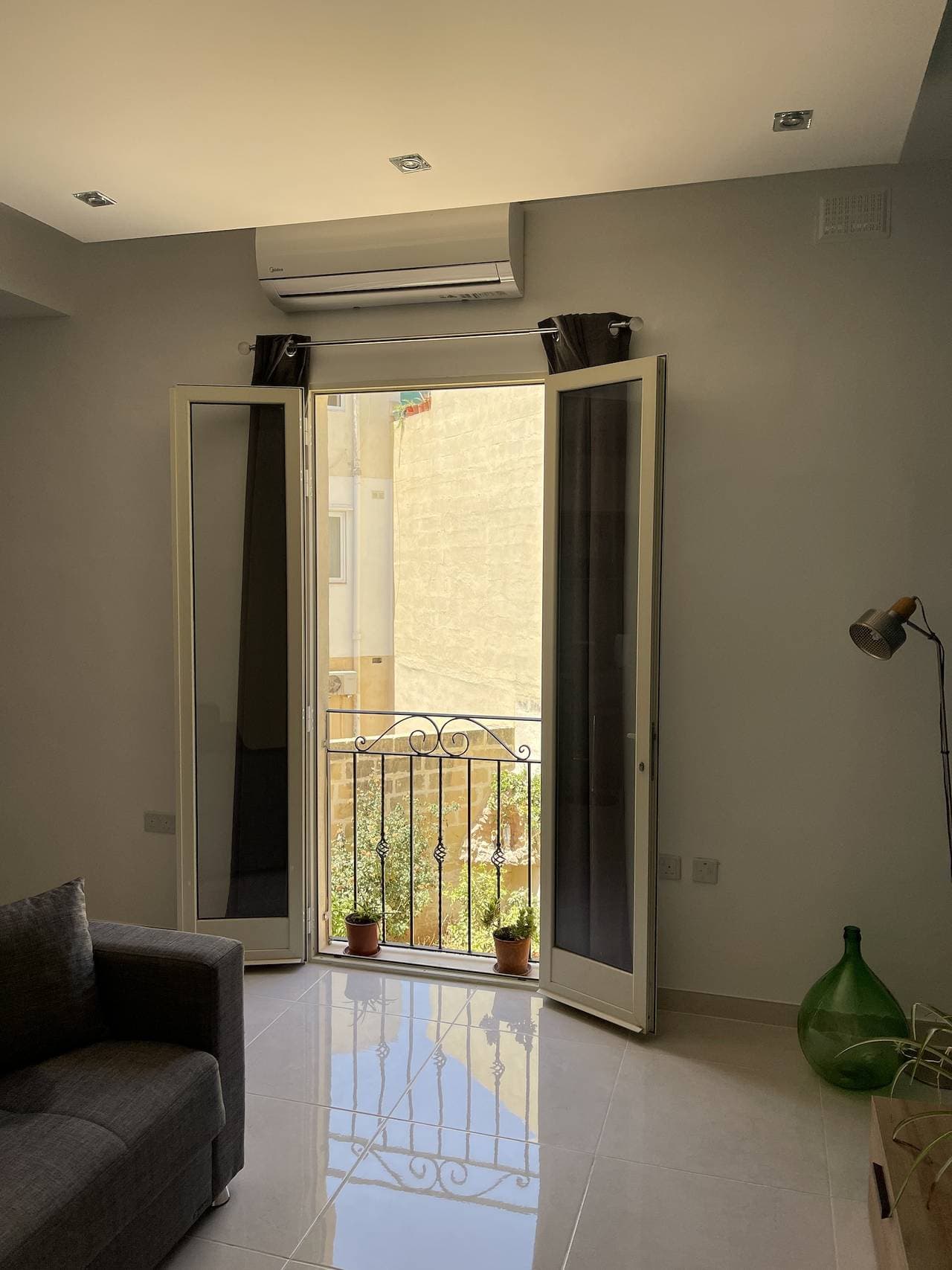 Foto 5 von 44: Ferienwohnung für 4 Personen mit Balkon