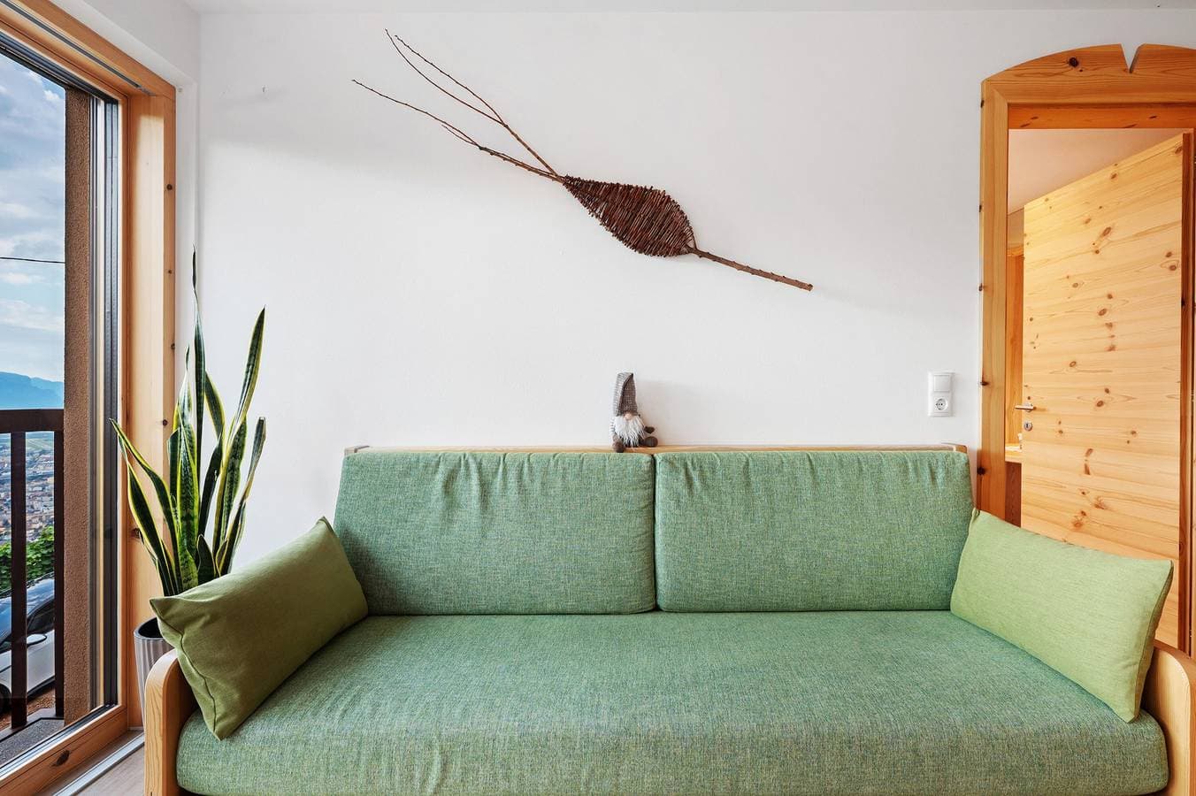 Foto 5 von 47: Apartment 'Lärche' mit Bergblick, Gemeinschaftsterrasse und WLAN
