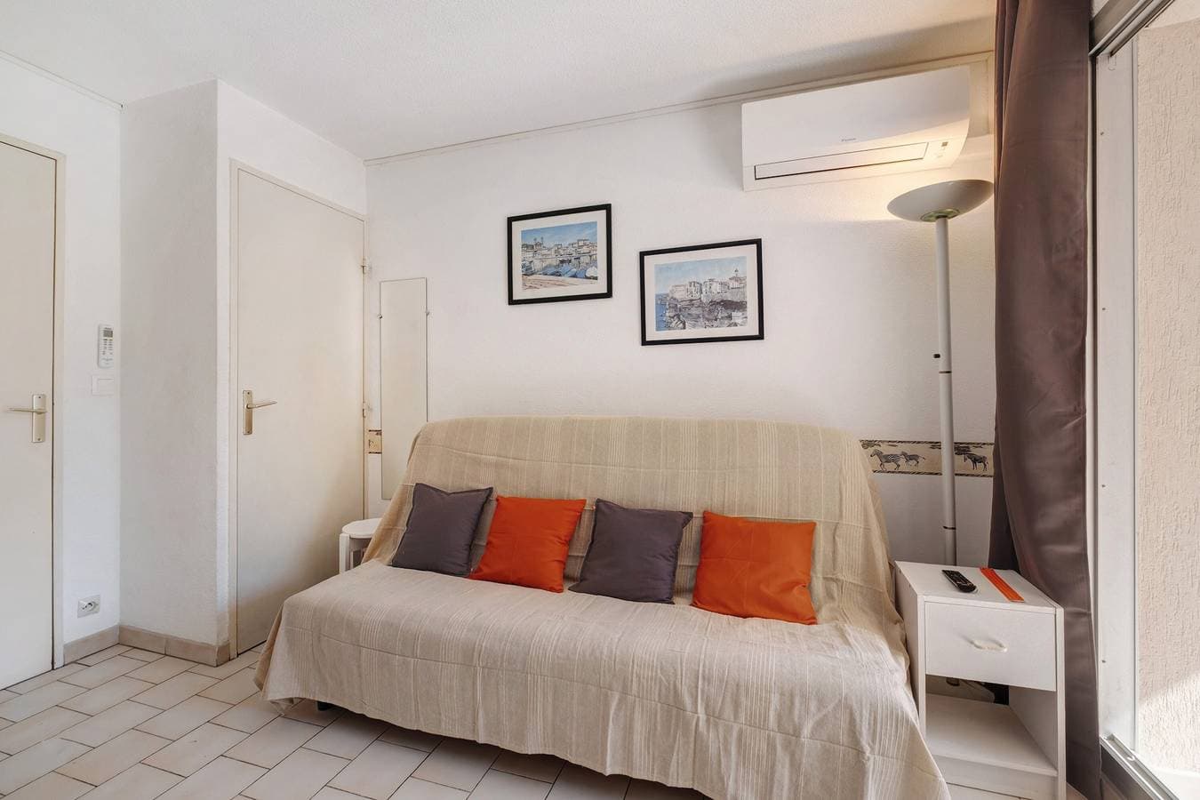Foto 11 von 21: Studio „L'oasis“ mit Gemeinschaftspool, privater Terrasse und Klimaanlage