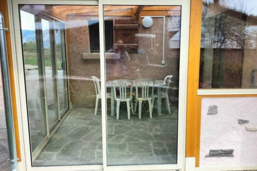 Foto 13 von 13: Appartement Pour les Amoureux de la Nature: Lac, Plan D'eau, Randos en Montagne