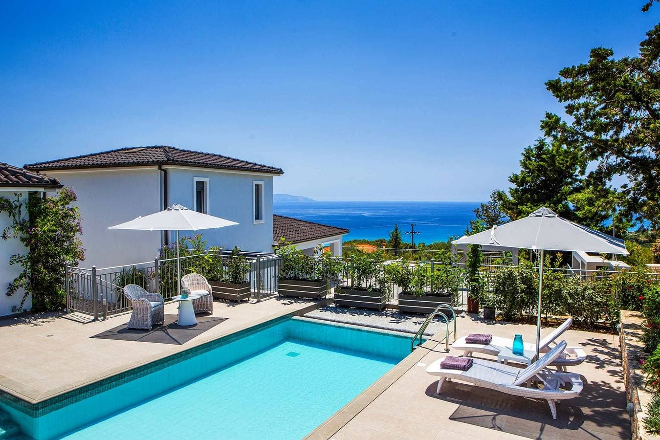 Villa 1