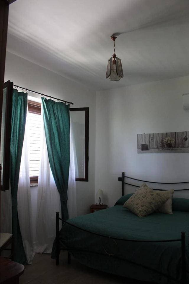 Foto 8 von 10: Double Room with Private Bathroom