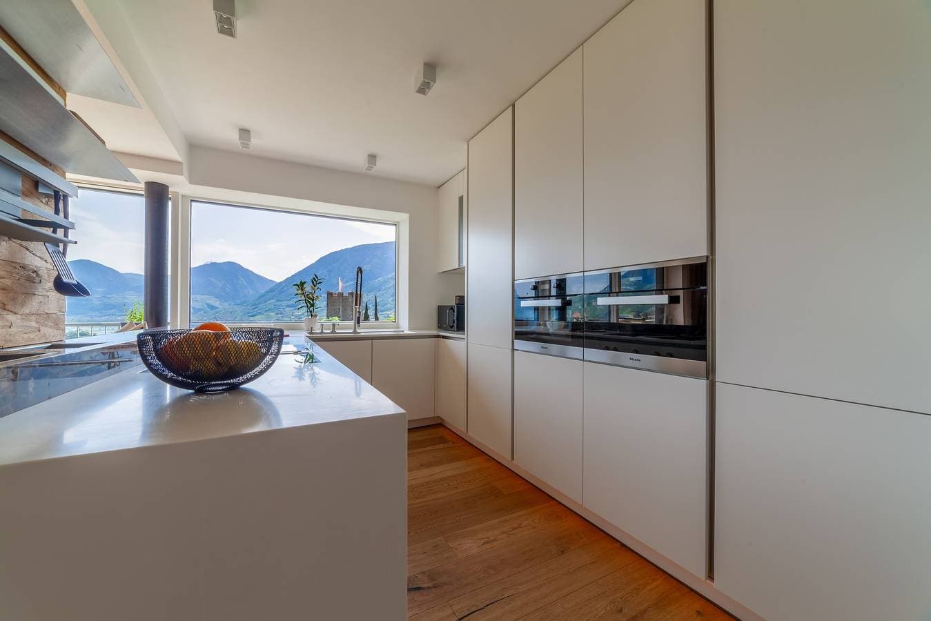 Foto 7 von 38: Ferienwohnung "Levita Living Anima" mit Bergblick und zwei sonnigen Balkonen