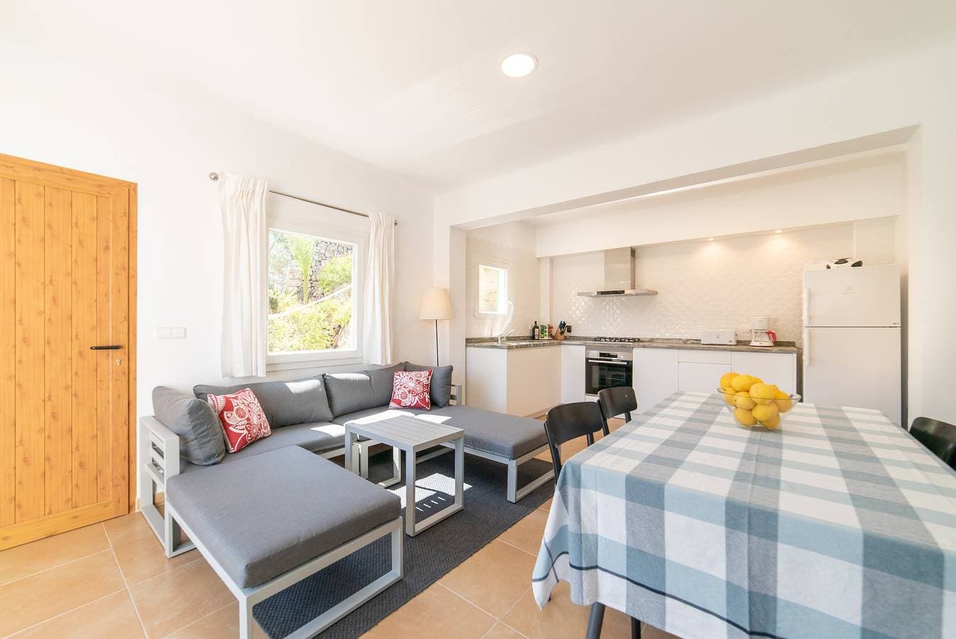 Foto 4 von 16: Ferienhaus 'Sa Barca' mit Meerblick, WLAN und Klimaanlage