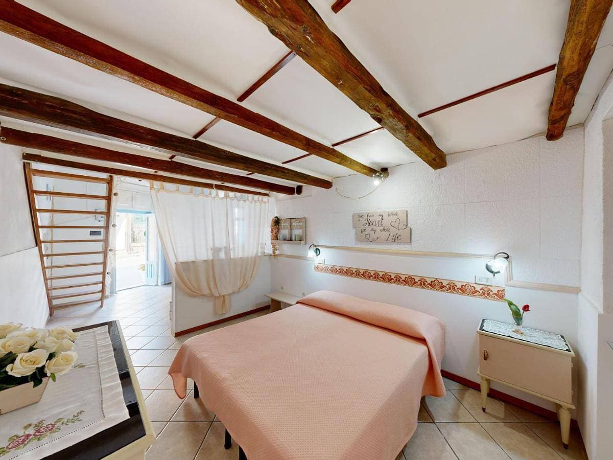 Foto 4 von 28: Two-Bedroom House