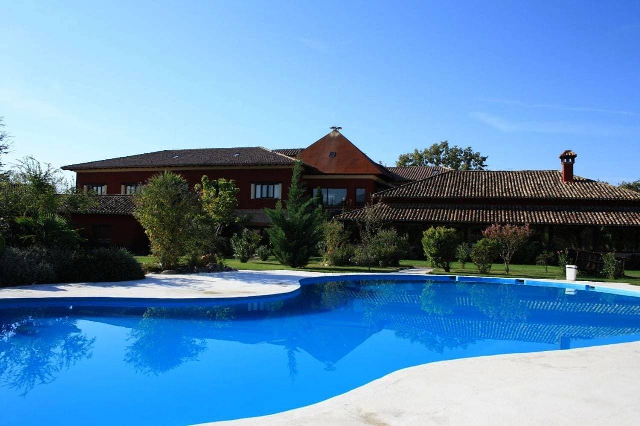 Hotel El Mirlo Blanco 1