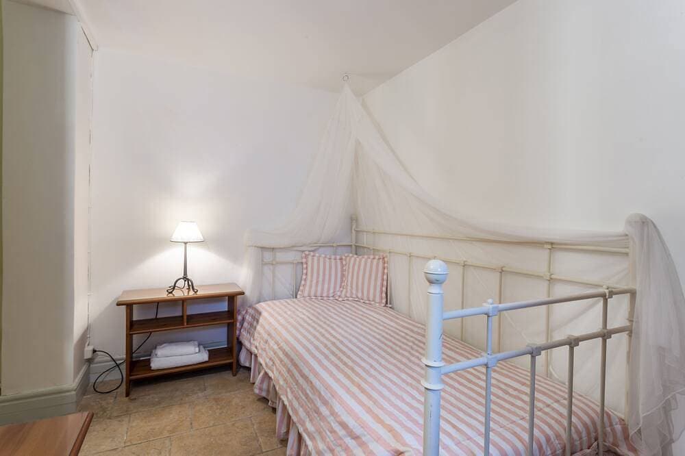 Foto 8 von 28: Spetses, neu gebaute Villa mit privatem Schwimmbad und Panoramablick aufs Meer