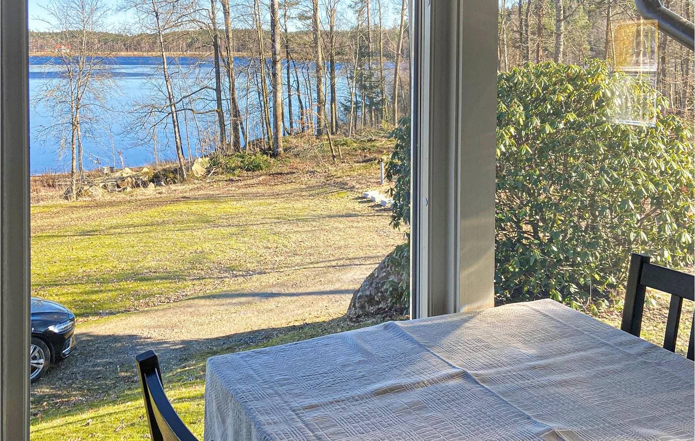 Foto 3 von 15: Ferienhaus für 4 Personen mit Seeblick