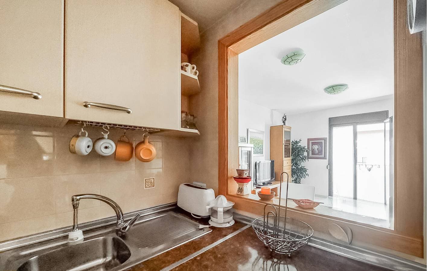 Foto 11 von 25: Oase am Strand mit AC, Parkplatz, Terrasse und Internet