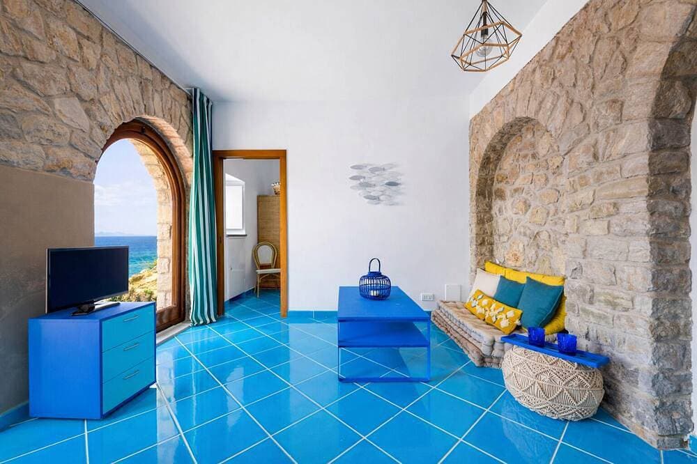 Foto 5 von 23: Enchanting panoramic Suite a few steps from the sea in the Sorrento Peninsula